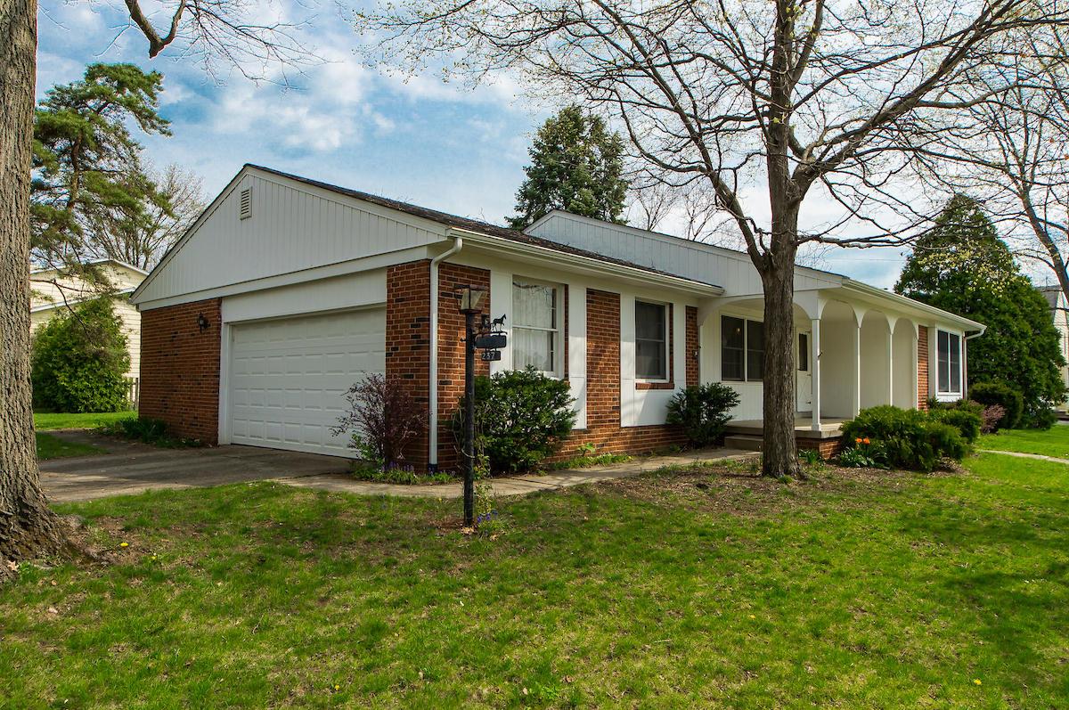 2372 Lytham Road Columbus, OH 43220 - Photo 51 of 62