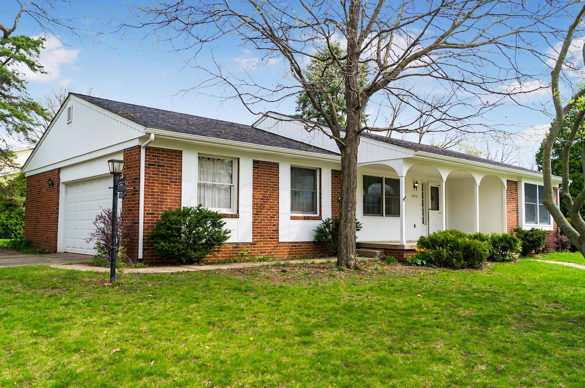 2372 Lytham Road Columbus, OH 43220 - Photo 59 of 62