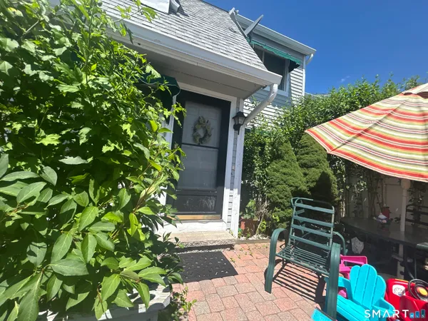 $310,000 | 614 Longfellow Drive, Unit 614, Branford, CT 06405