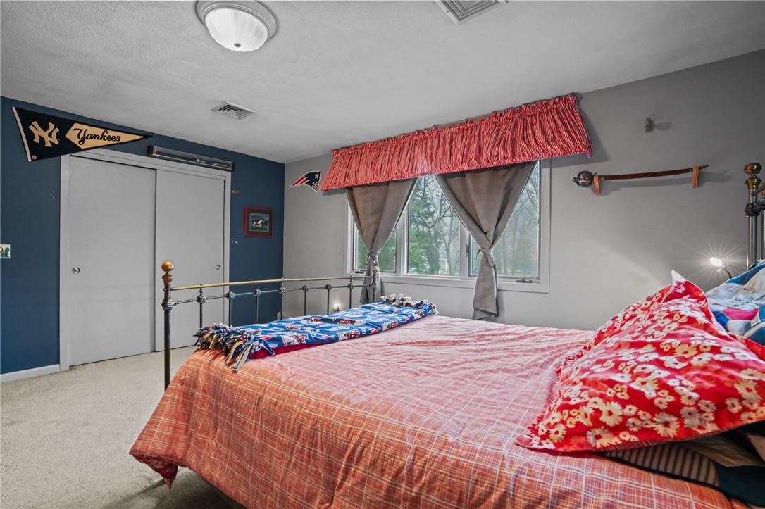 15 Jennifer Circle Cranston, RI 02921 - Photo 39 of 50 Bedroom