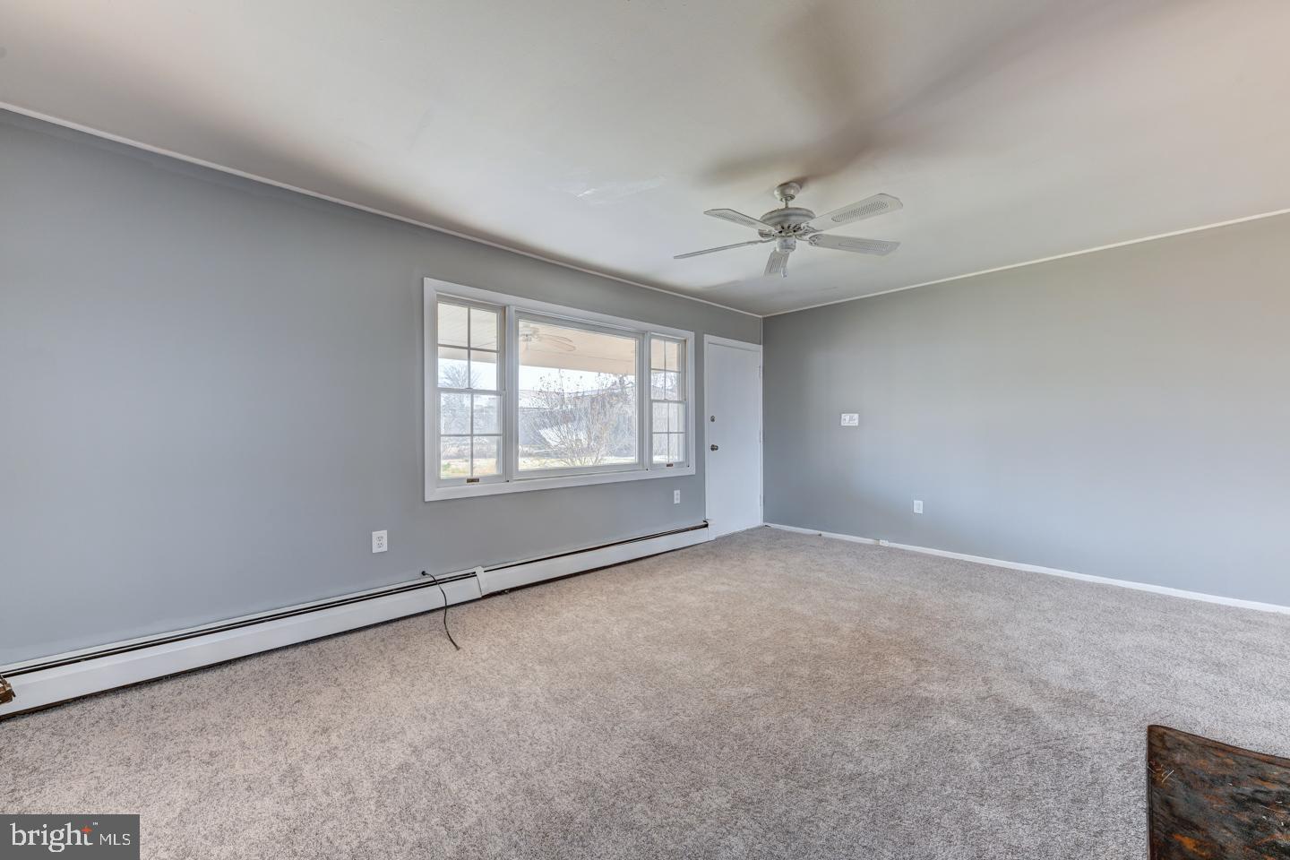 36 Butternut Road Levittown, PA 19057 - Photo 8 of 17 Gallery Image 8