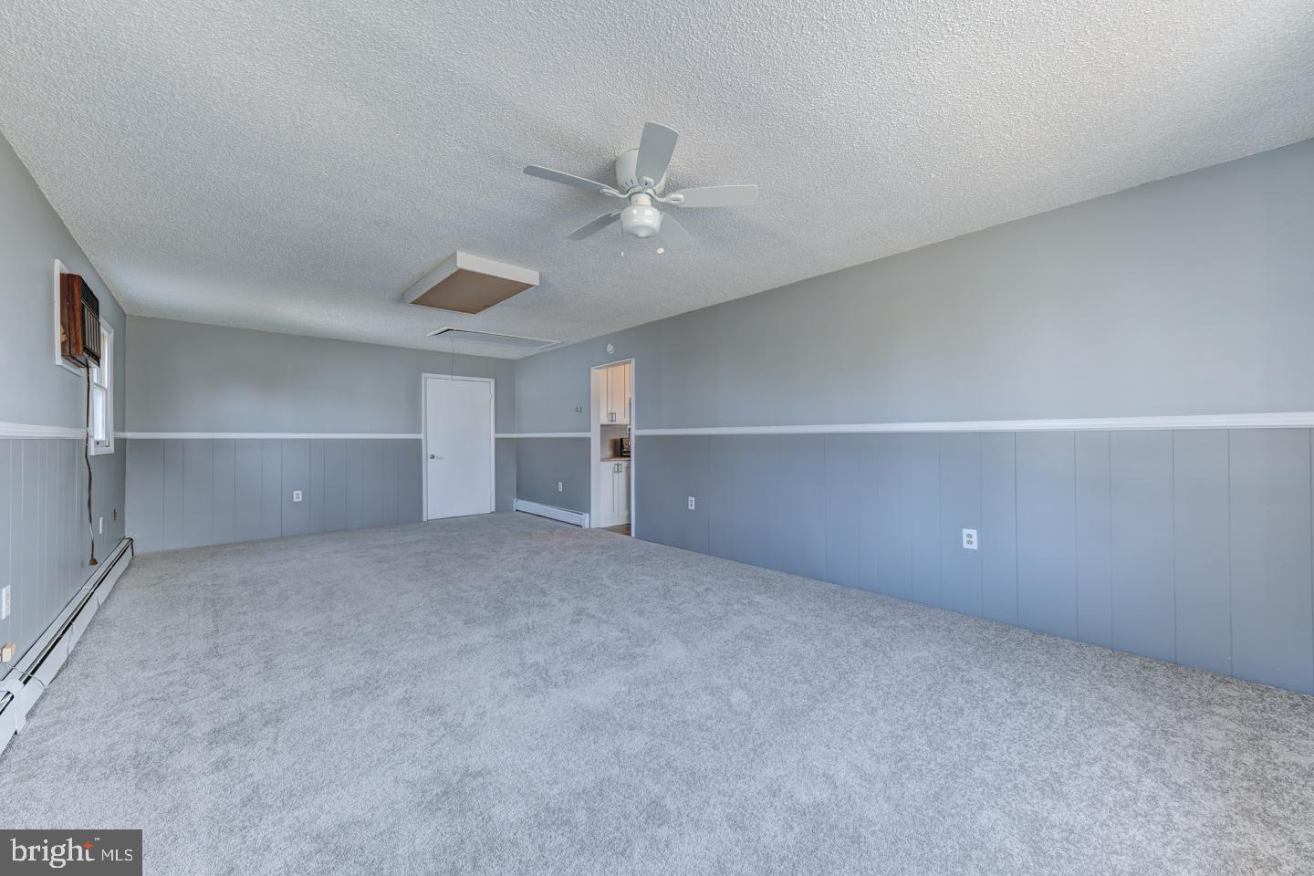 36 Butternut Road Levittown, PA 19057 - Photo 10 of 17 Gallery Image 10