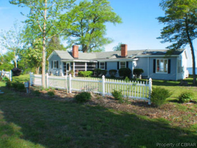 101 Brandon Point Road Locust Hill, VA 23092 - Photo 3 of 22 Gallery Image 3