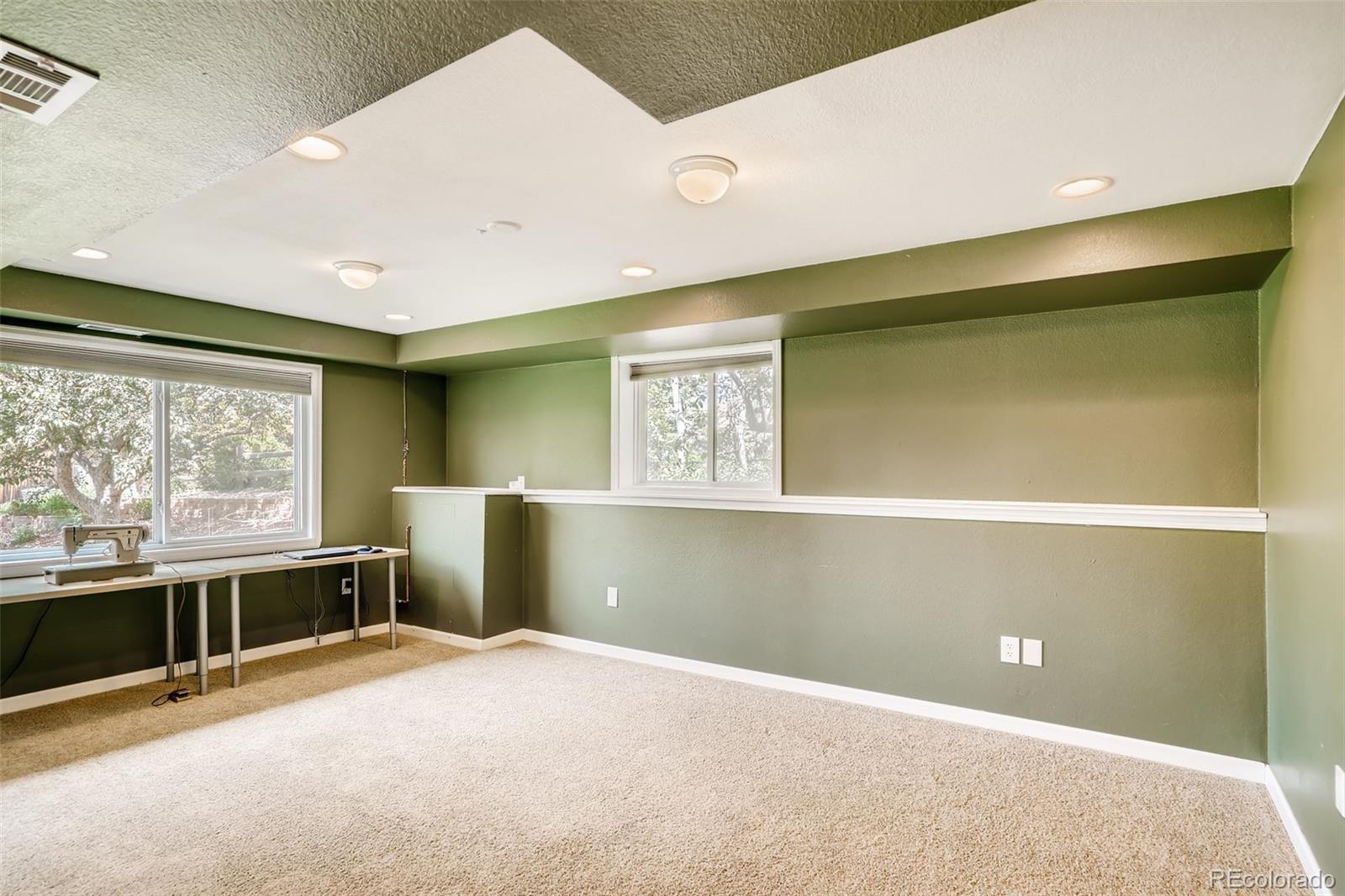 9361 Weatherstone Lane Highlands Ranch, CO 80126 - Photo 32 of 40 Gallery Image 32