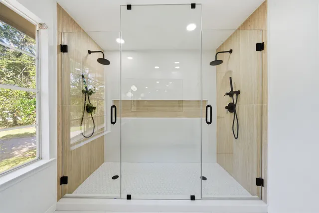 $489,900 | 82 North Apple Springs Circle, The Woodlands, TX 77382