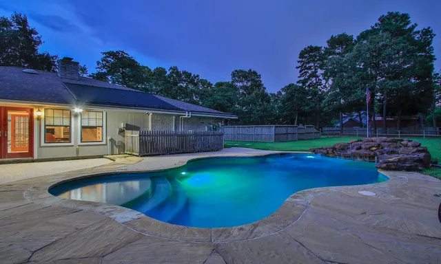 $539,900 | 2102 Candy Street, Pinehurst, TX 77362