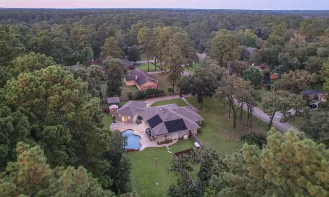 $539,900 | 2102 Candy Street, Pinehurst, TX 77362