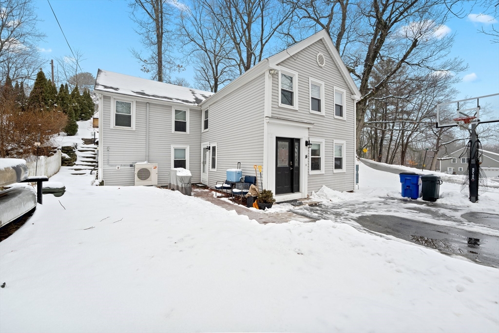 14 Boston Road Sutton, MA 01590 - Photo 2 of 18