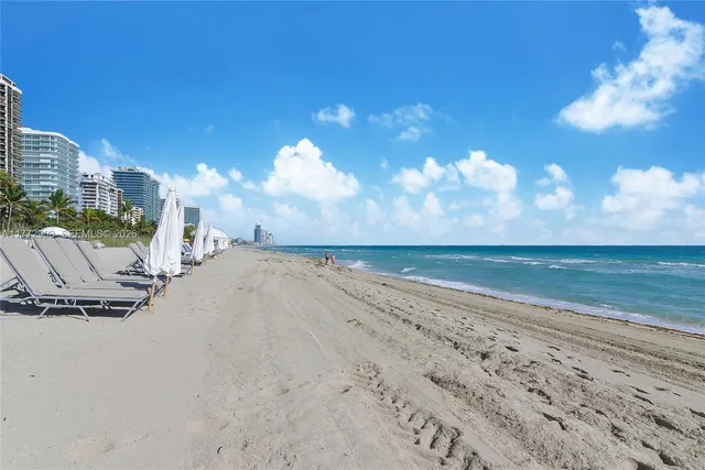 $4,600 | 9801 Collins Avenue, Unit 11M, Bal Harbour, FL 33154