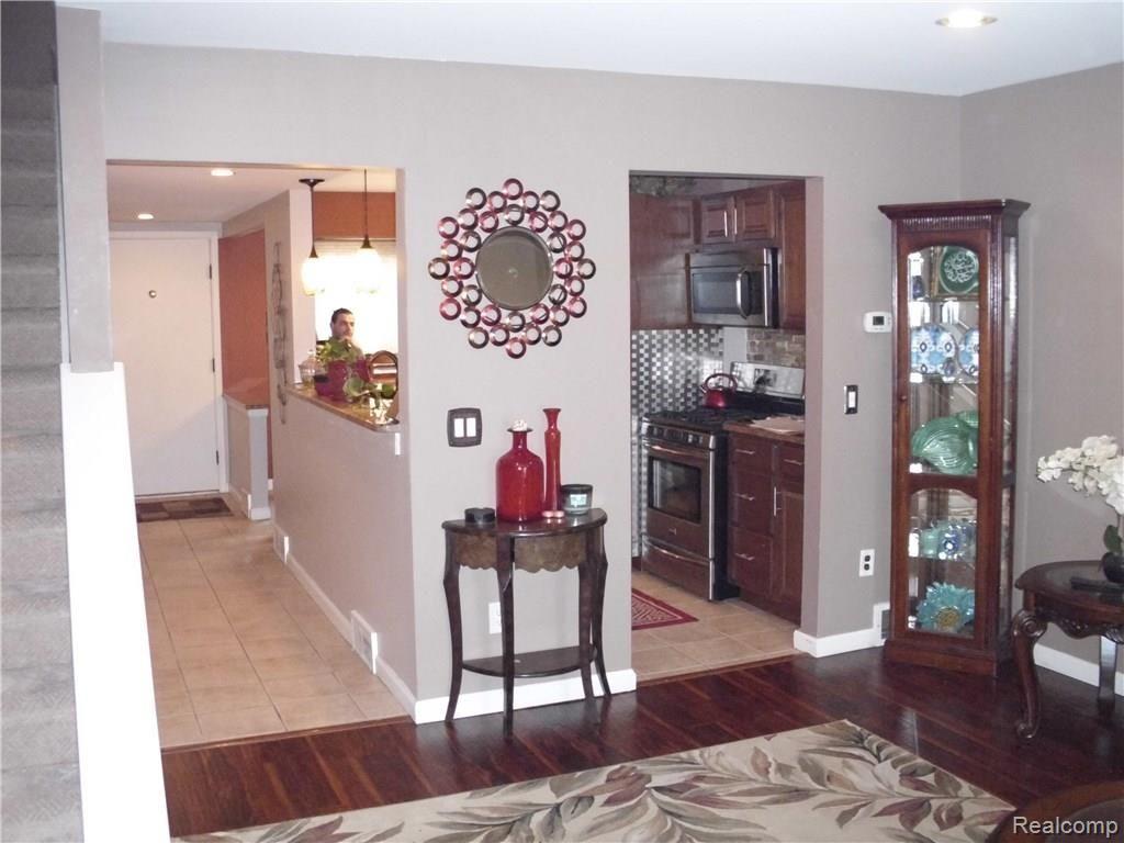 4416 15 Mile Road Sterling Heights, MI 48310 - Photo 24 of 39 DSCI8418.JPG