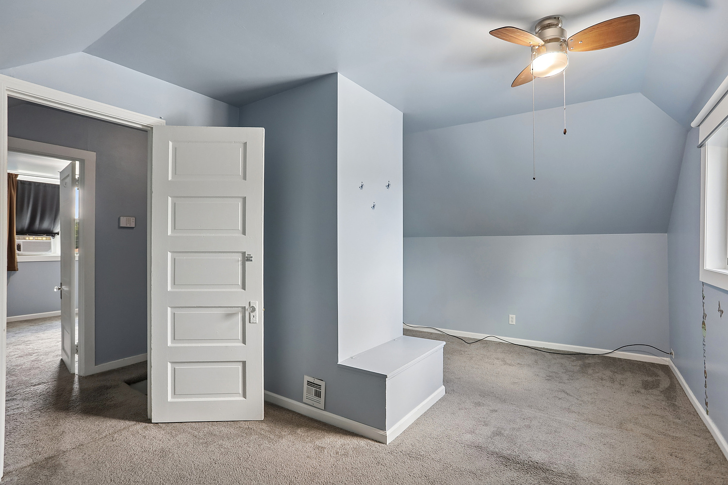 815 Oneida Street Joliet, IL 60435 - Photo 14 of 24