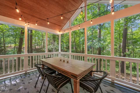 $899,900 | 102 Ormsby Court, Cary, NC 27519