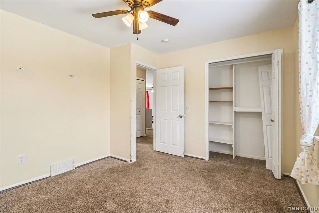 205 Gerst Road Leonard, MI 48367 - Photo 13 of 23