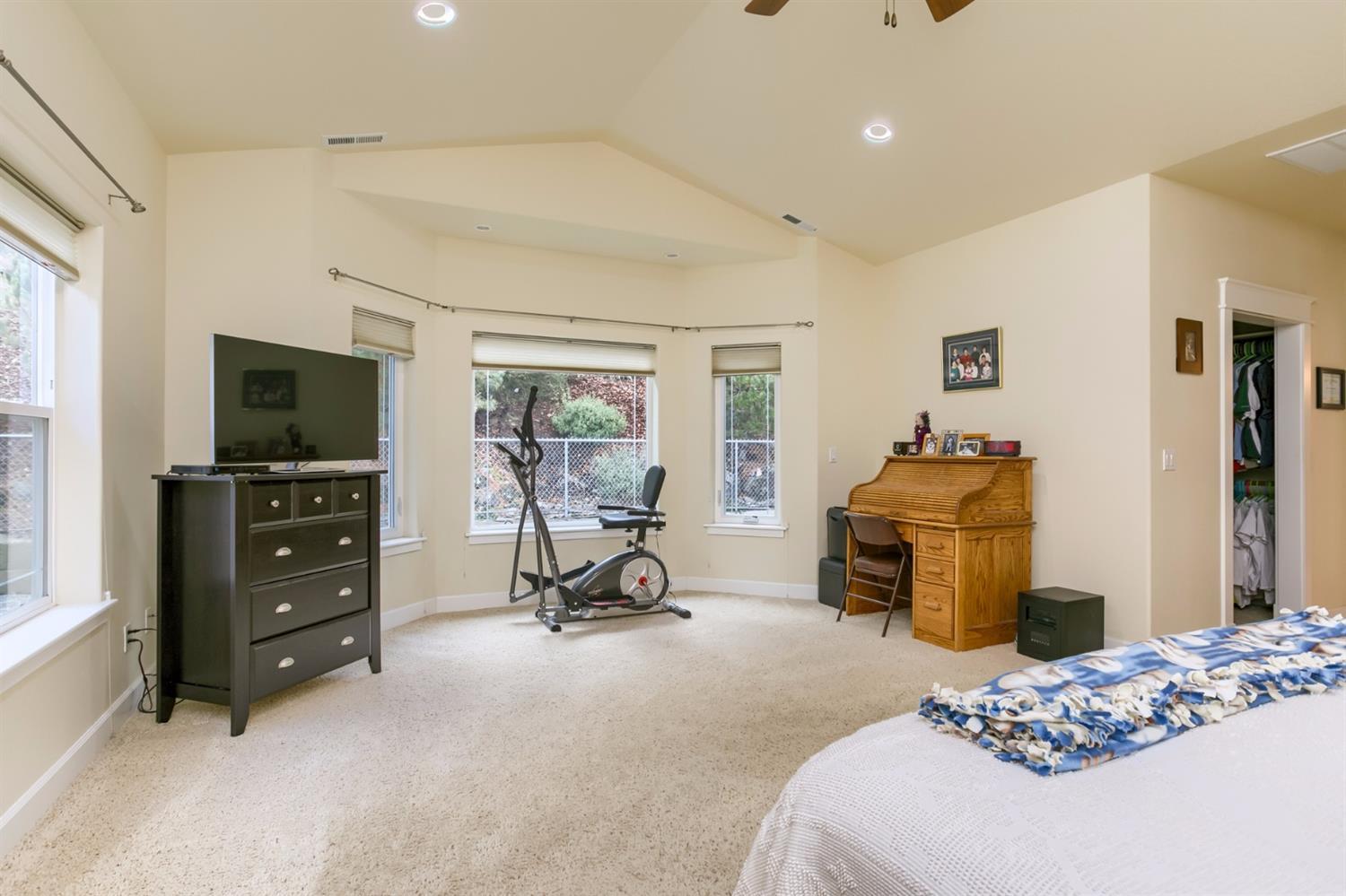 446 Riverbanks Road Grants Pass, OR 97527 - Photo 18 of 34 Additional Photo