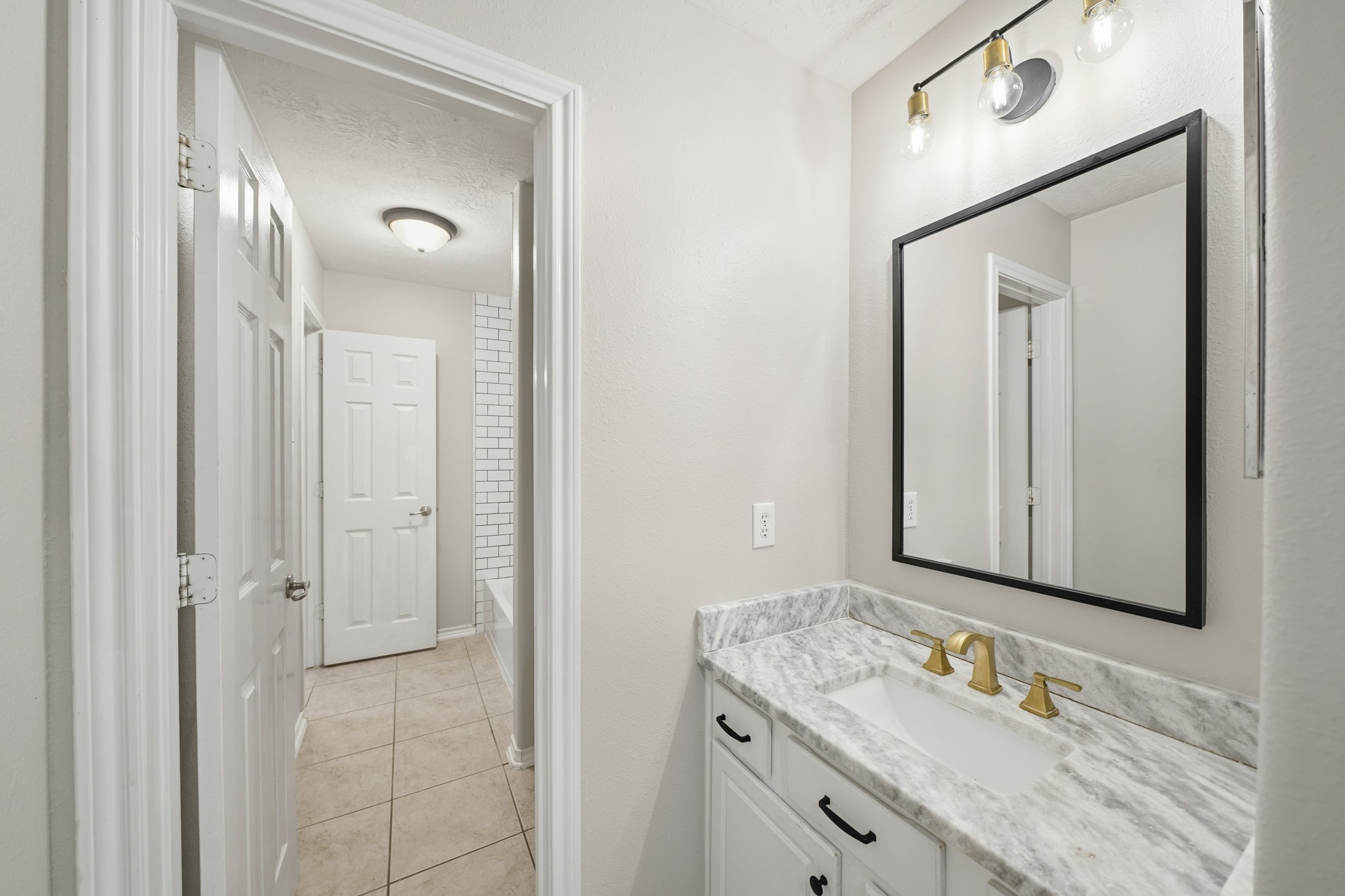 11811 Misty Peak Lane Humble, TX 77346 - Photo 15 of 26