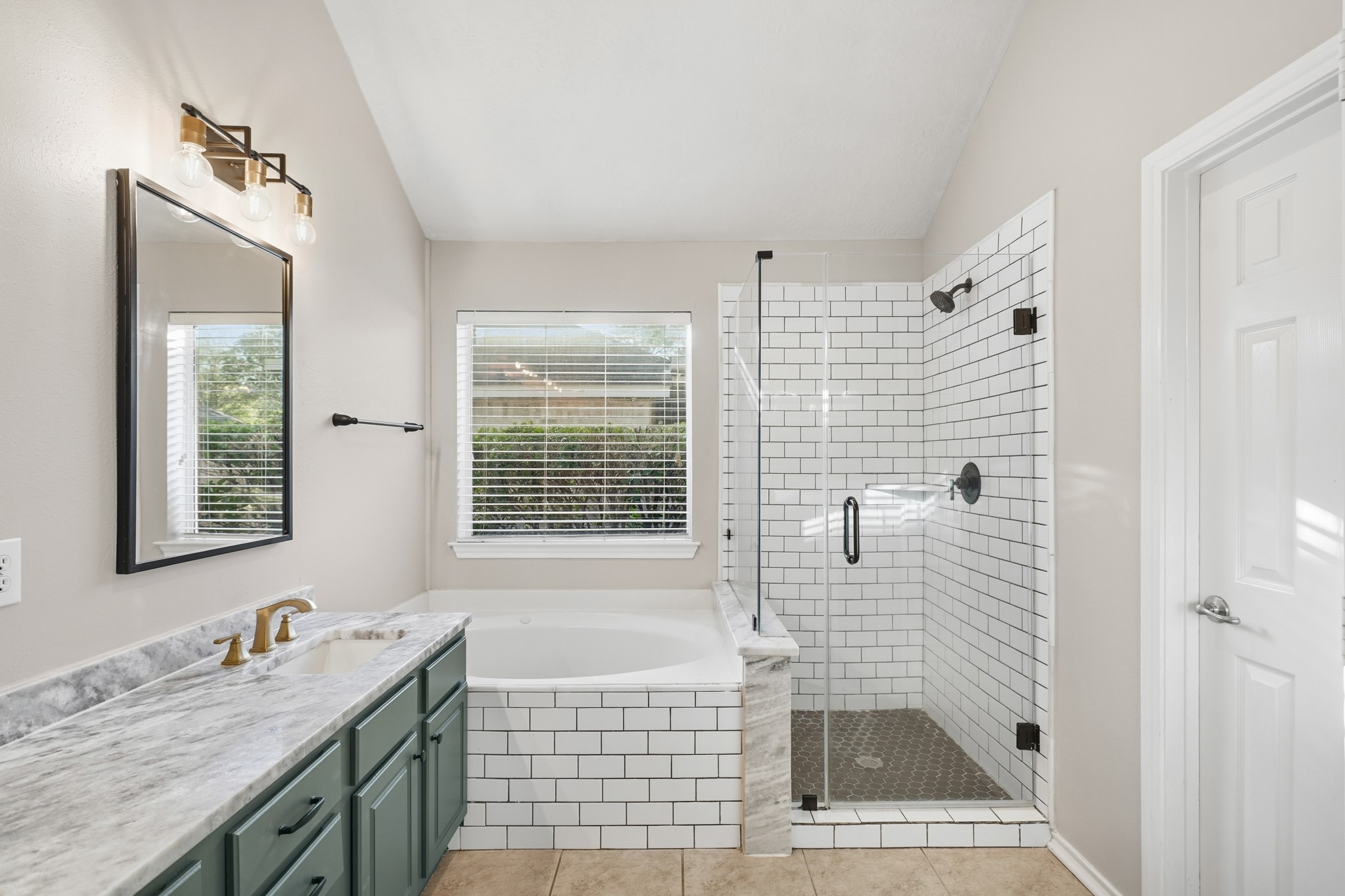 11811 Misty Peak Lane Humble, TX 77346 - Photo 24 of 26