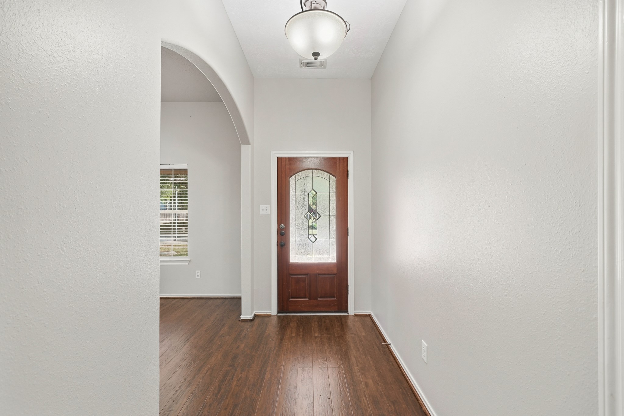 11811 Misty Peak Lane Humble, TX 77346 - Photo 4 of 26