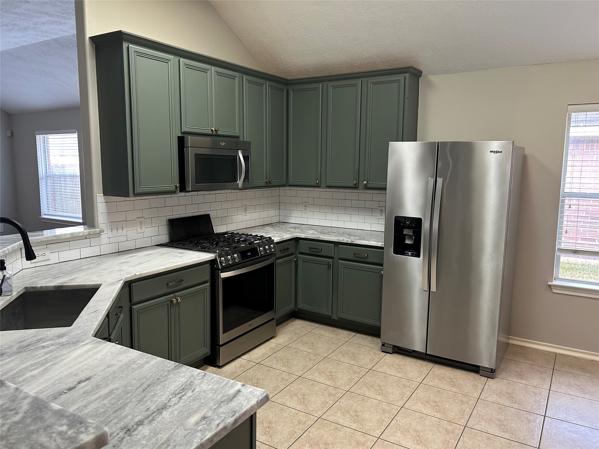 11811 Misty Peak Lane Humble, TX 77346 - Photo 7 of 26 Refrigerator has been added!