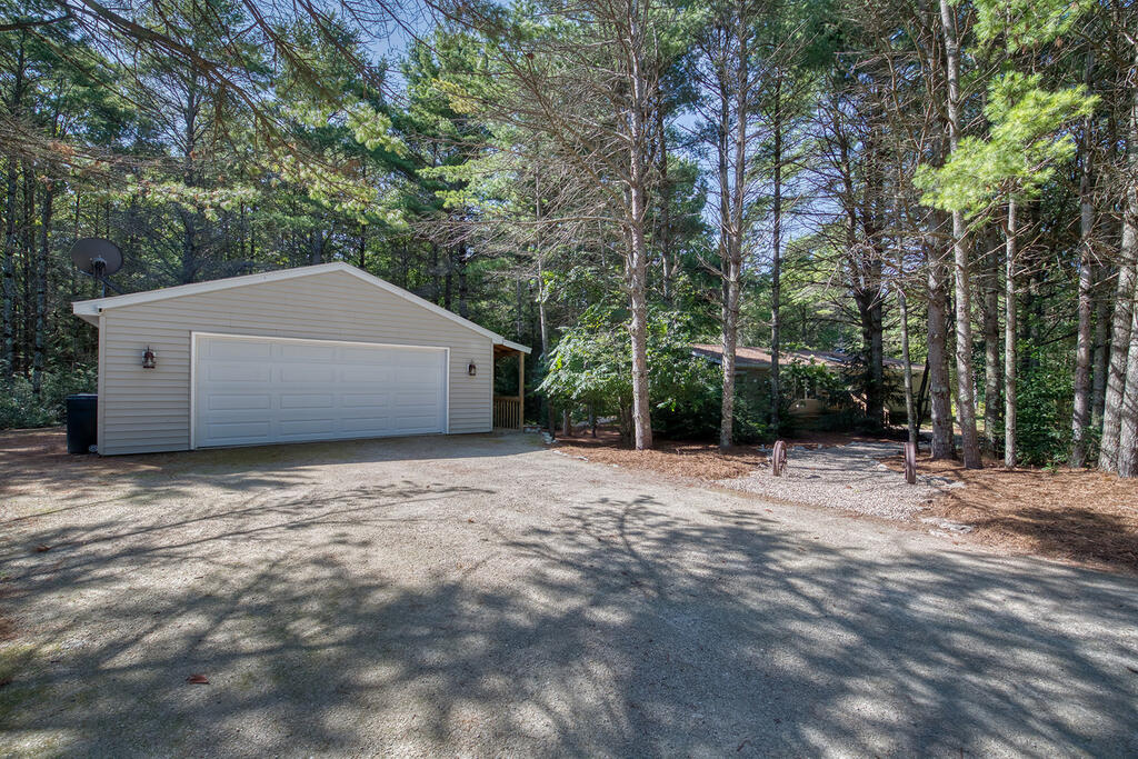 3121 Mathey Road Sturgeon Bay, WI 54235 - Photo 4 of 62 Gallery Image 4