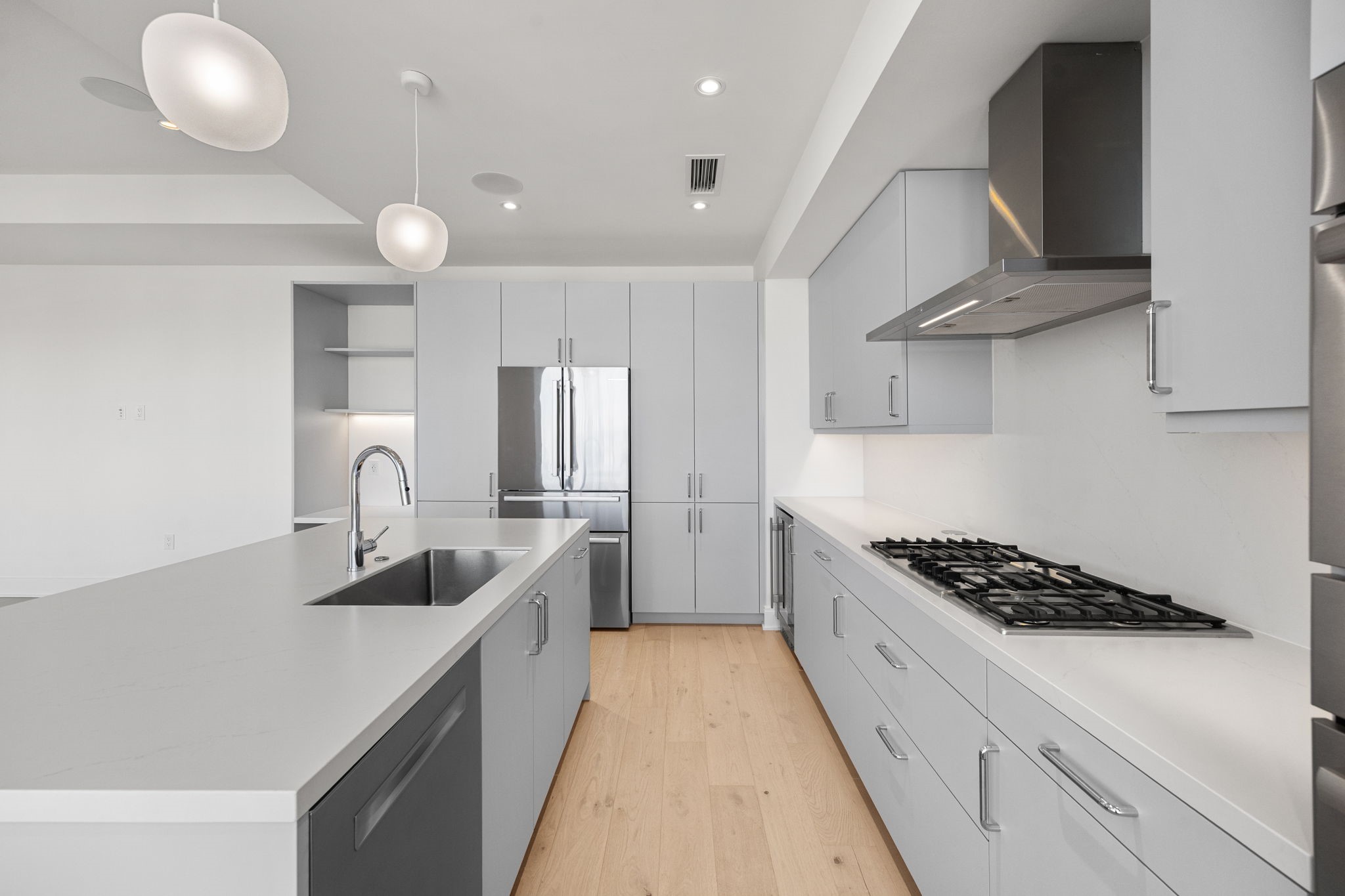 2323 West Main Street, Unit 506 Houston, TX 77098 - Photo 12 of 32