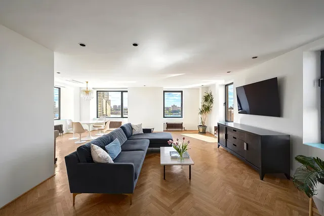 $3,495,000 | 263 West End Avenue, Unit PH22 | Upper West Side