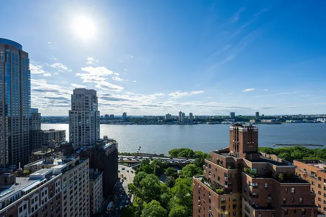 $3,495,000 | 263 West End Avenue, Unit PH22 | Upper West Side
