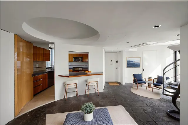 $3,495,000 | 263 West End Avenue, Unit PH22 | Upper West Side