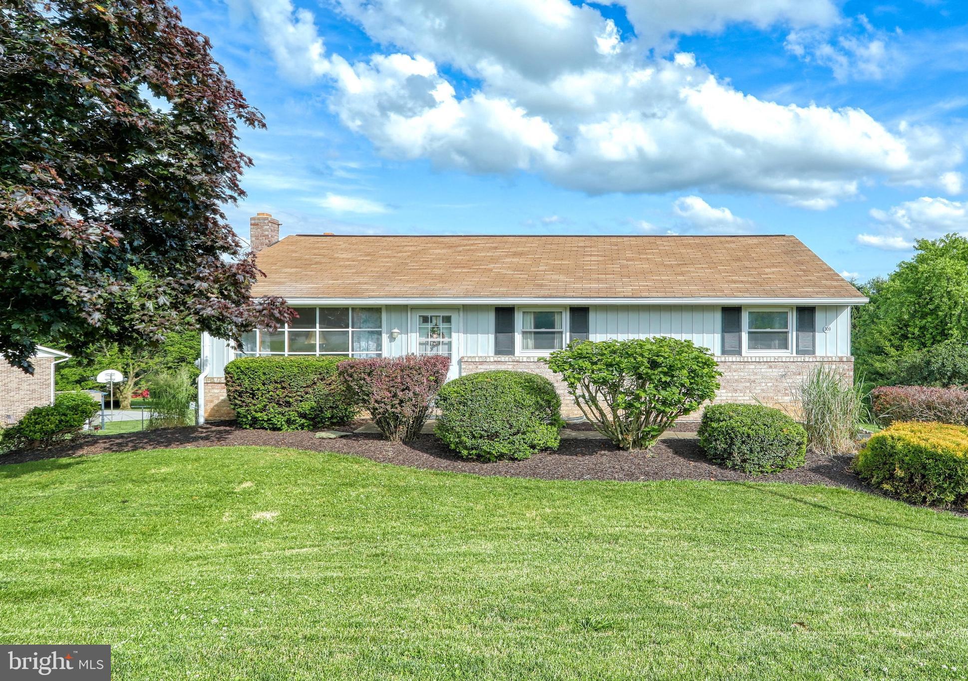 309 Ridgeview Road Seven Valleys, PA 17360 - Photo 1 of 51 309 Ridgeview