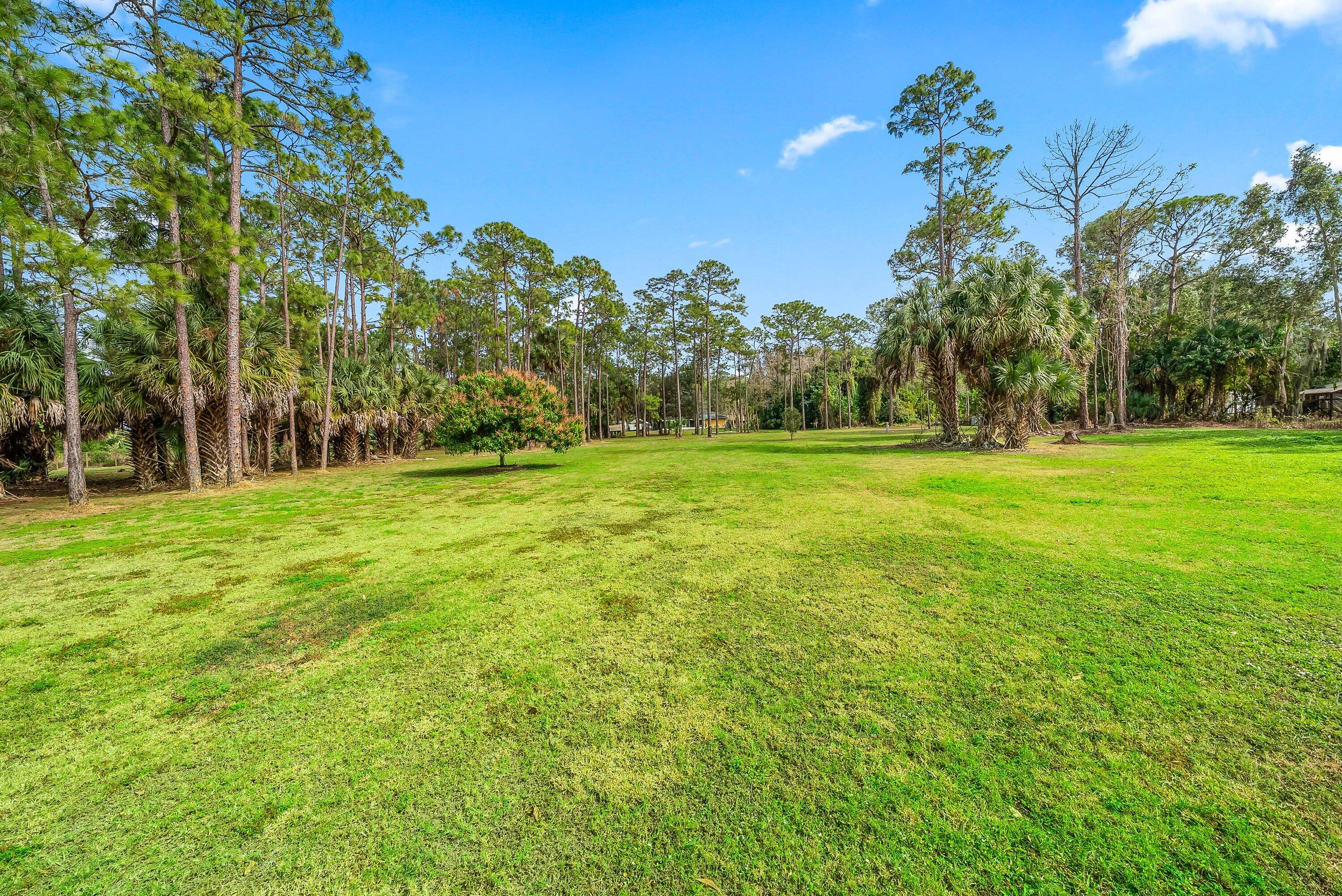 2195 F Road Loxahatchee Groves, FL 33470 - Photo 32 of 54 032-2195FRoad-LoxahatcheeGroves-FL-33470