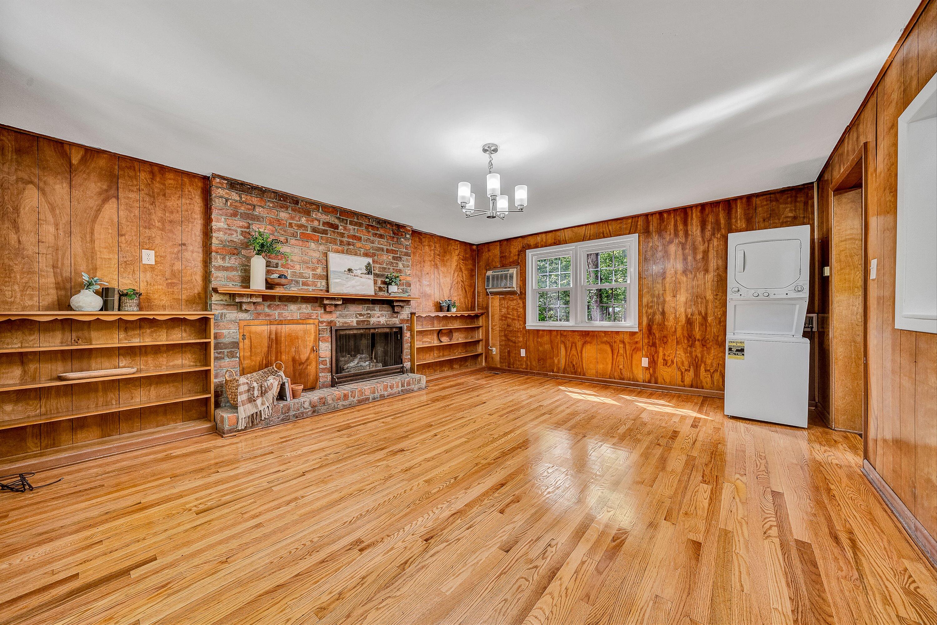 730 Texas Hollow Road Salem, VA 24153 - Photo 13 of 39 wooden floor in an empty room with a window