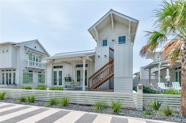 $659,000 | 673 Center Square South, Unit 21, Port Aransas, TX 78373