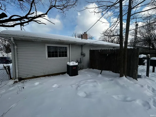 $109,900 | 2007 South Victoria Drive, Muncie, IN 47302
