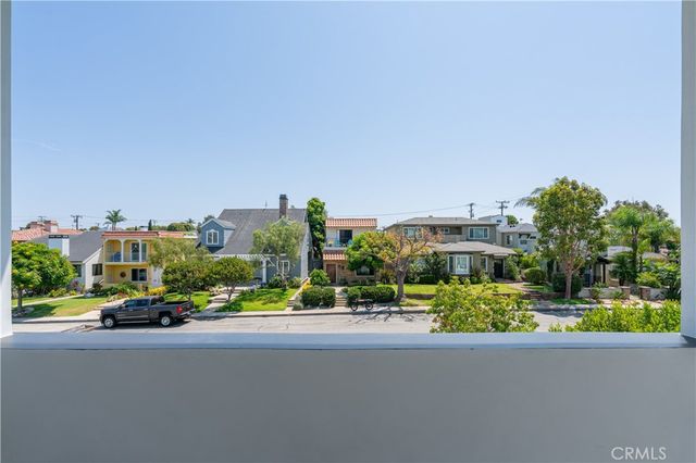 $2,700,000 | 511 Standard Street, El Segundo, CA 90245