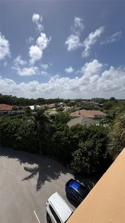 $3,000 | 299 Northwest 52nd Terrace, Unit PHX, Boca Raton, FL 33487