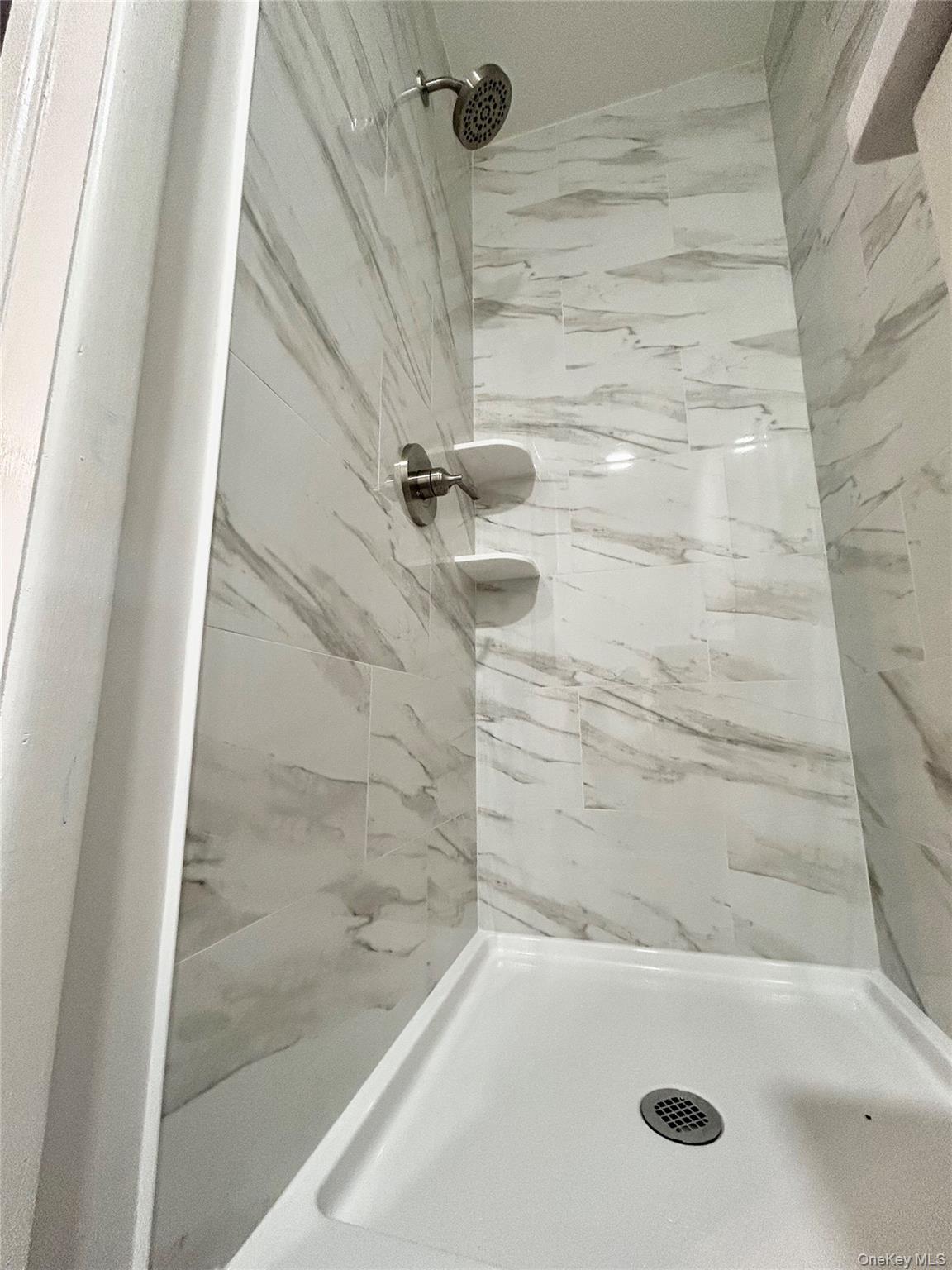 747 Rte 9W, Unit MAIN B Valley Cottage, NY 10989 - Photo 5 of 5 Gallery Image 5