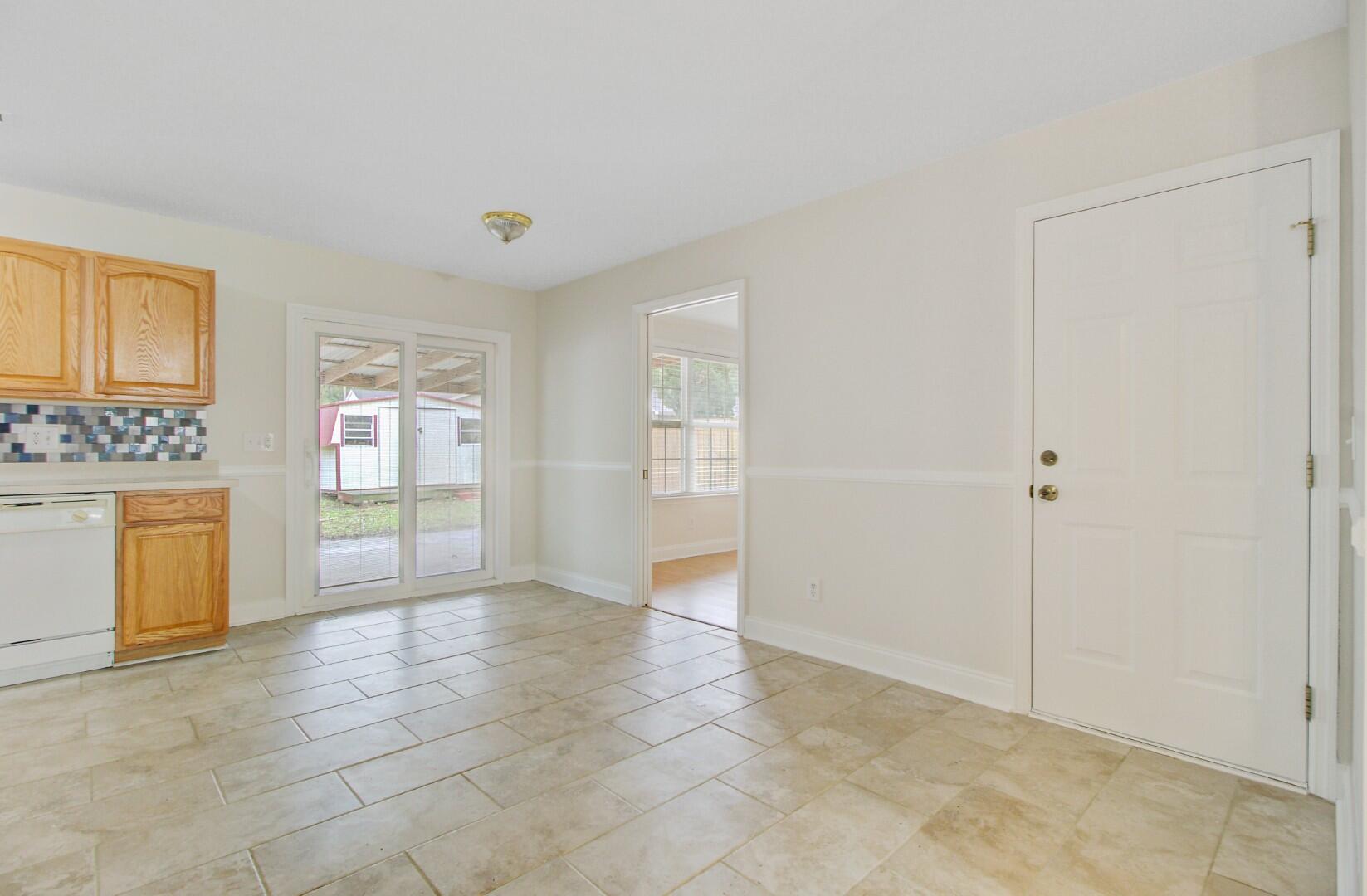 1232 State Rd S-8-806 Moncks Corner, SC 29461 - Photo 10 of 33 10