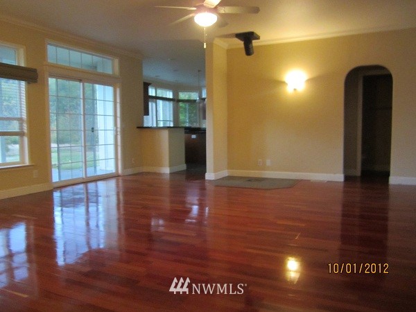 1768 Azure Way Bellingham, WA 98229 - Photo 5 of 15 Gallery Image 5