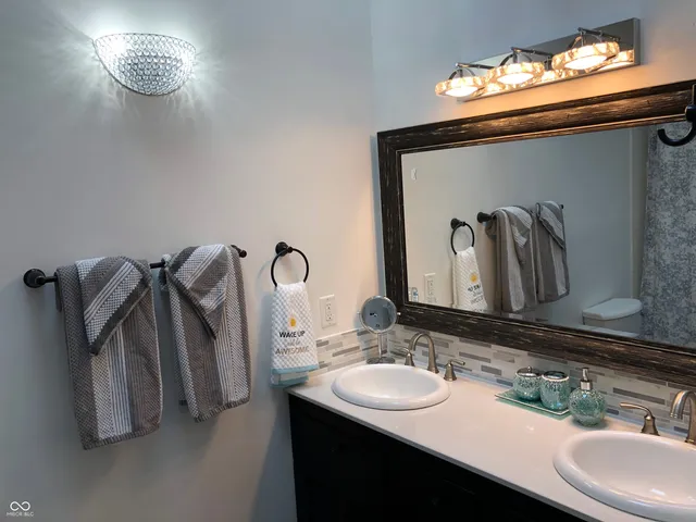 $2,850 | 3362 Eden Village Place, Carmel, IN 46033