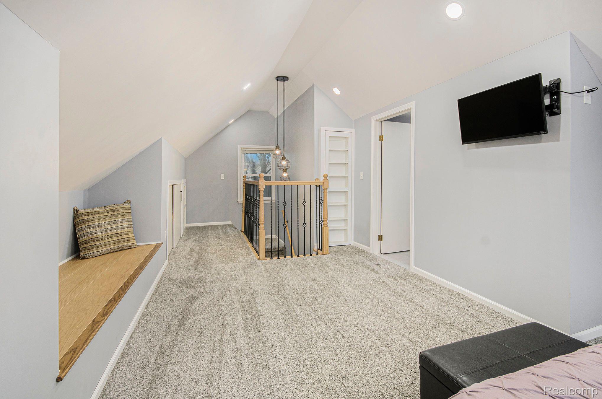 18760 Martin Road Roseville, MI 48066 - Photo 10 of 22 Gallery Image 10