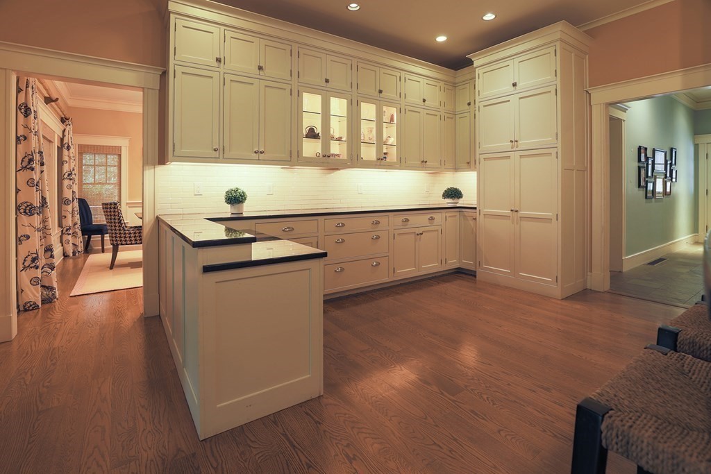 110 Bellevue Road Swampscott, MA 01907 - Photo 11 of 41 Gallery Image 11