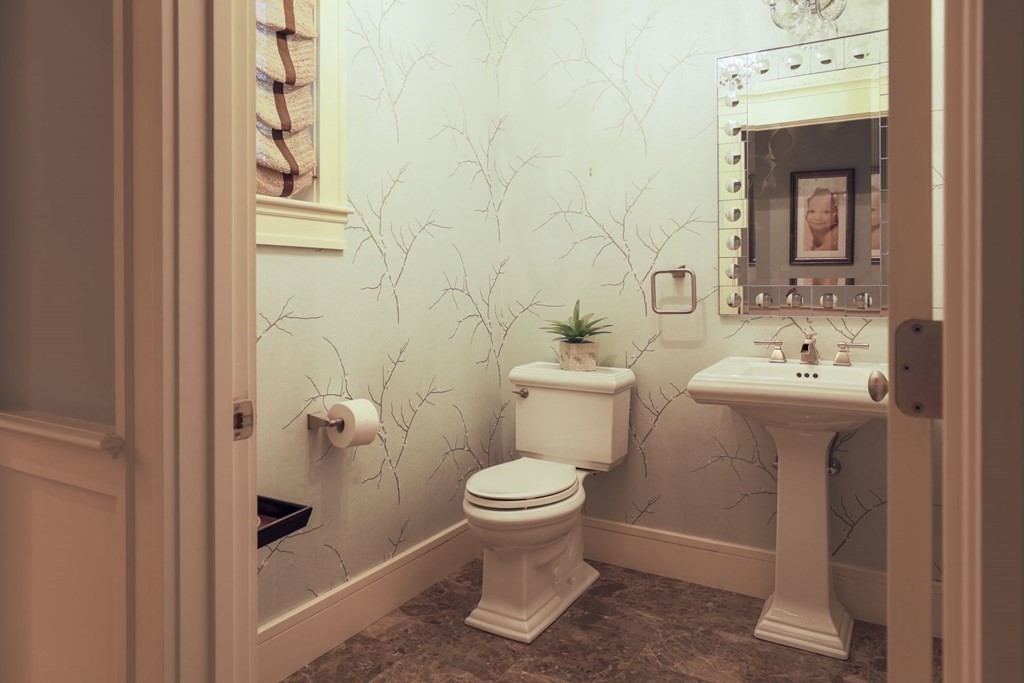110 Bellevue Road Swampscott, MA 01907 - Photo 14 of 41 Gallery Image 14