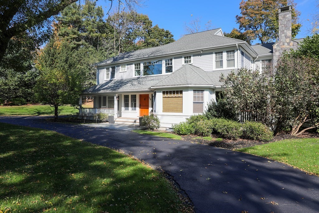 110 Bellevue Road Swampscott, MA 01907 - Photo 2 of 41 Gallery Image 2