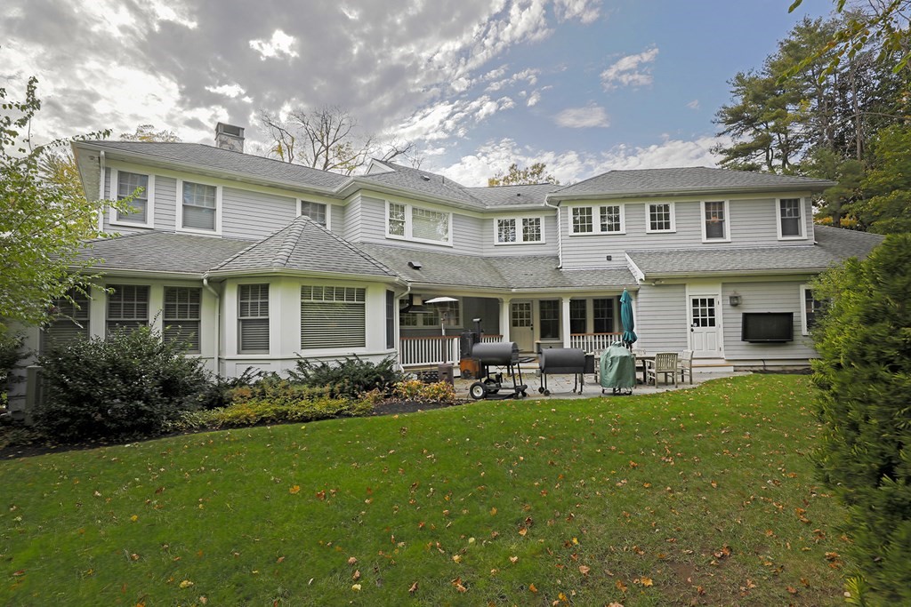 110 Bellevue Road Swampscott, MA 01907 - Photo 31 of 41 Gallery Image 31