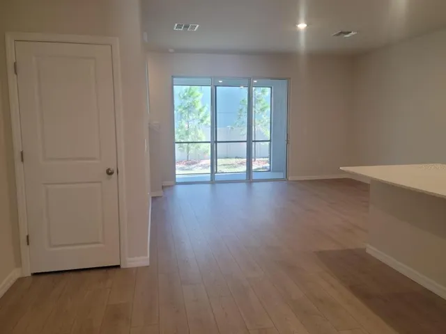 $2,800 | 11815 Davis Drive, Largo, FL 33774