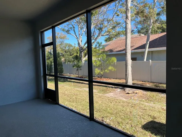 $2,800 | 11815 Davis Drive, Largo, FL 33774