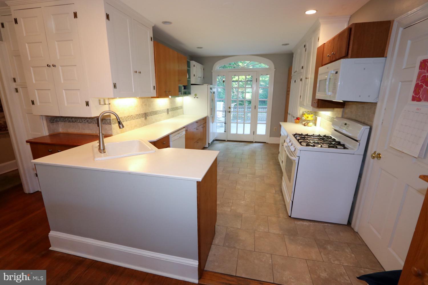 2701 Alden Road Bryn Athyn, PA 19006 - Photo 23 of 105