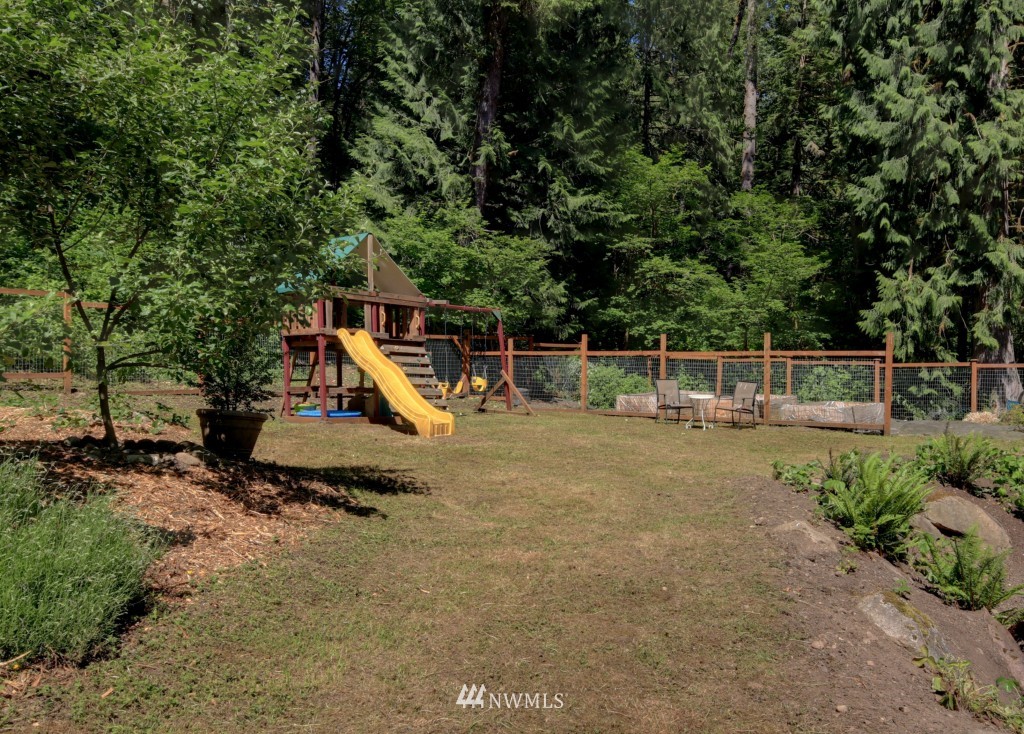 16430 Kelly Road Northeast Duvall, WA 98019 - Photo 15 of 22 Gallery Image 15