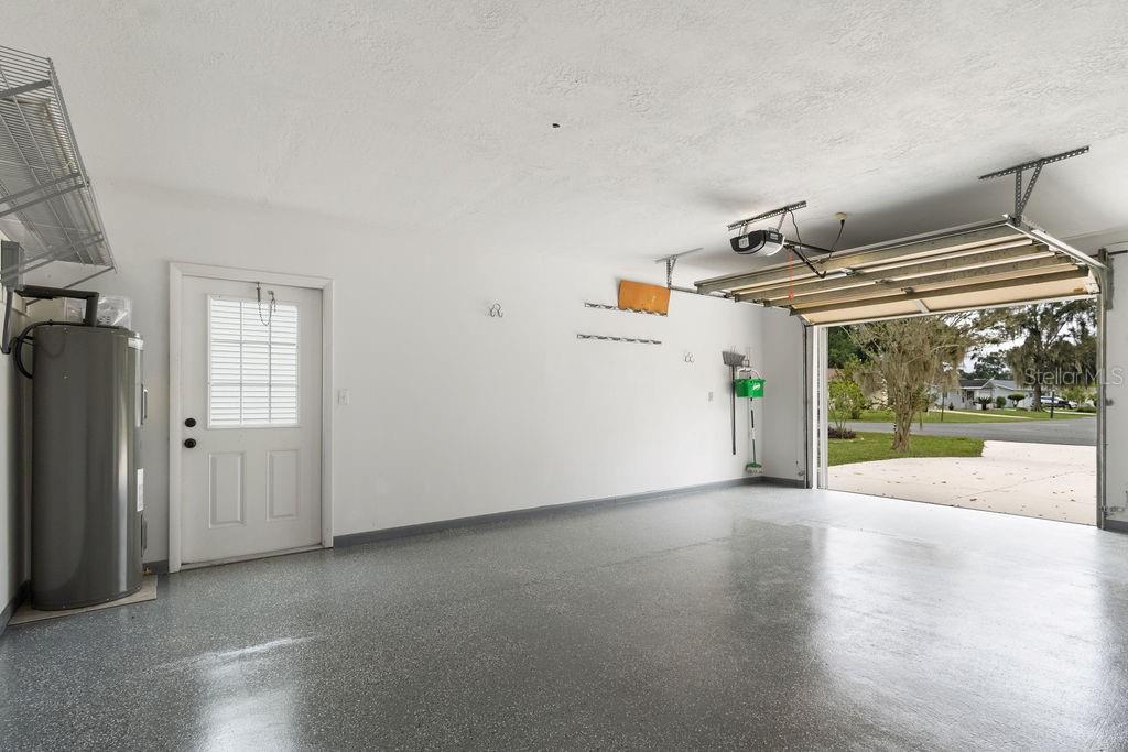 7579 Southwest 108th Place Ocala, FL 34476 - Photo 24 of 33 an empty room with windows