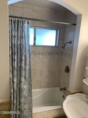 $3,800 | 7431 Cozycroft Avenue, Winnetka, CA 91306