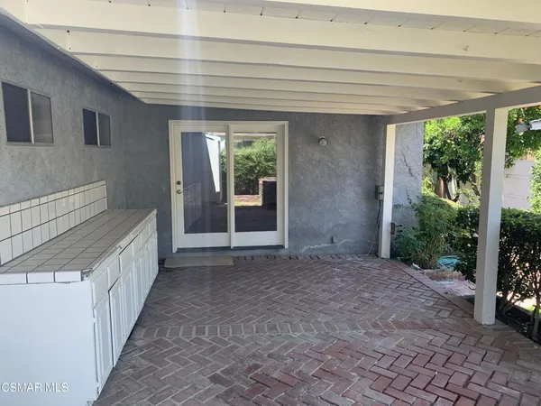 $3,800 | 7431 Cozycroft Avenue, Winnetka, CA 91306